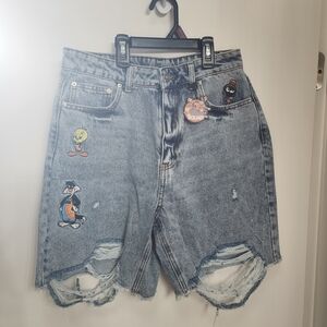 Forever 21 X Looney Tunes Shorts Size 29 NWT